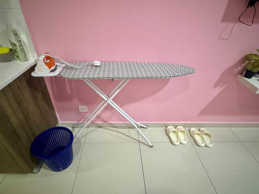 Hello Kitty Homestay - Cameron Highlands - Spacious Studio - Perfect For Families - Sleeps 4 And Baby Tanah Rata Eksteriør billede